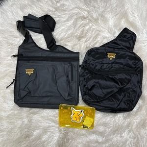 NINTENDO POKEMON CENTER NEW YORK MESSENGER BAG SET AND POUCH PIKACHU
